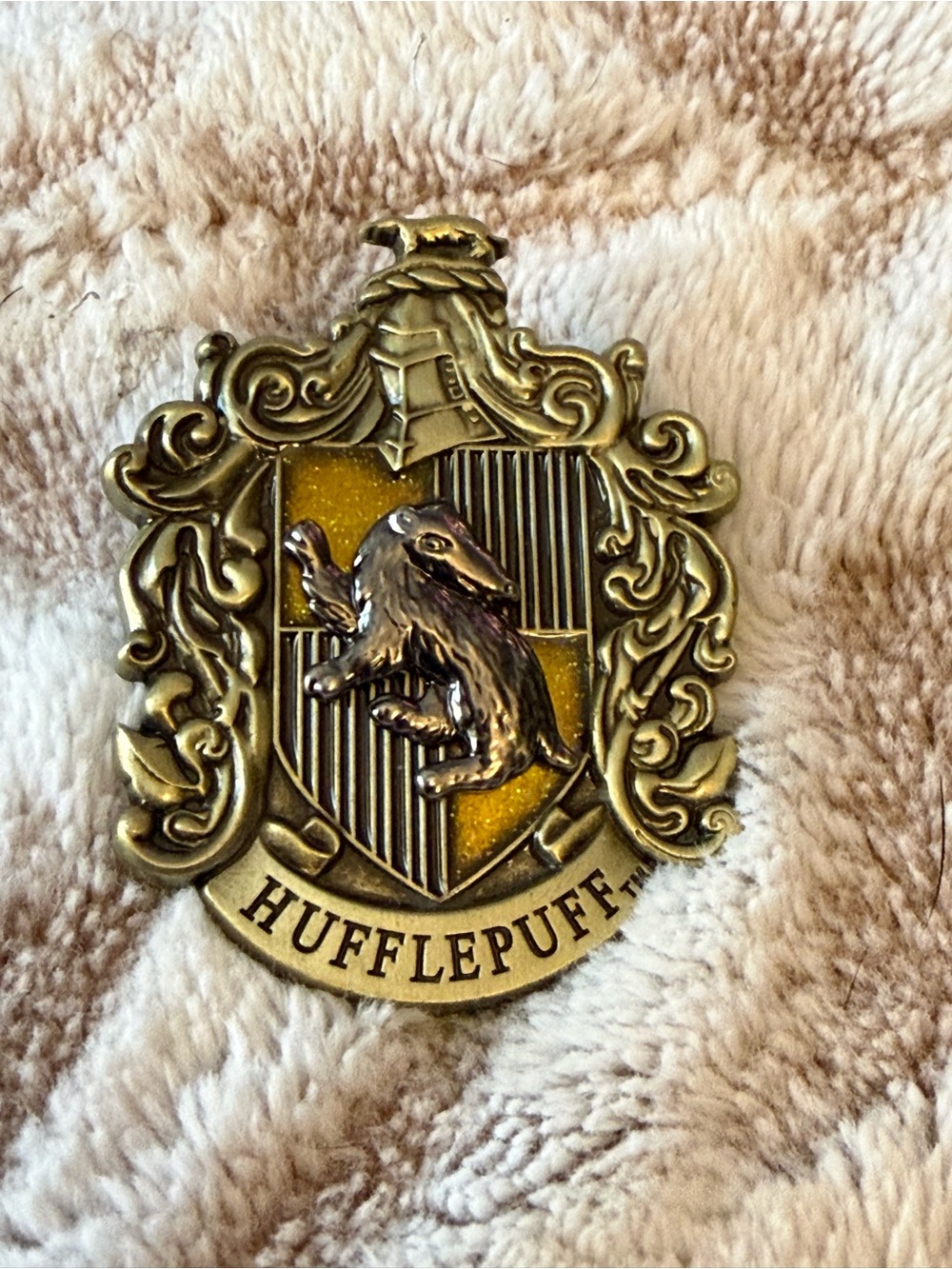 Warner Bros. Hufflepuff Crest Pin - Gold and Yellow